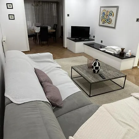 Modern House In Ferienhaus