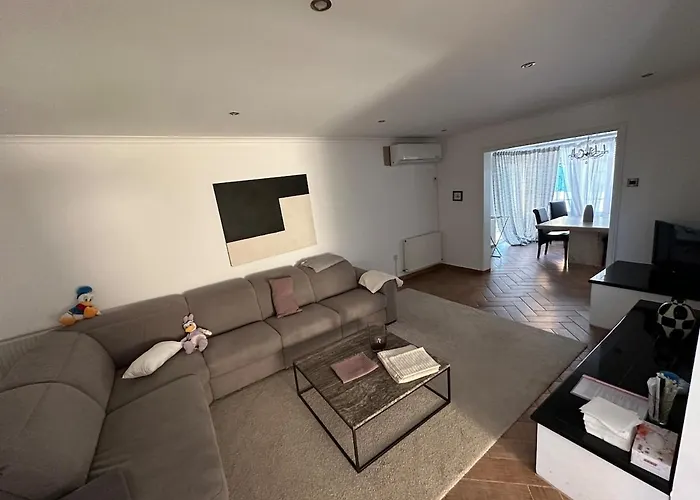 Modern House In 別荘 ラルナカ